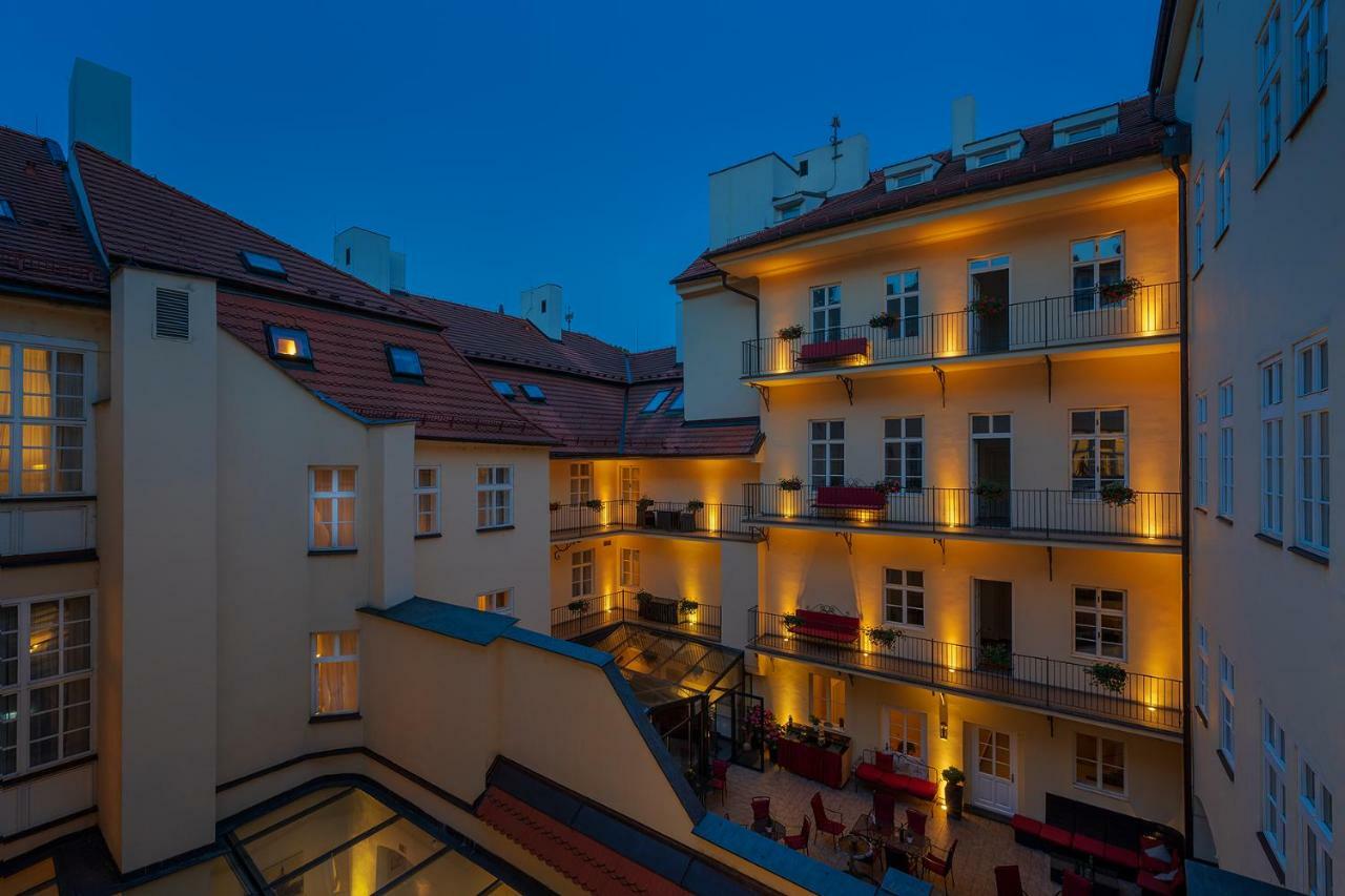 Hotel Bookquet Prague Exterior photo